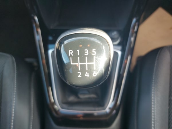 Used Volkswagen T-Cross 2023 for sale - 76325624: Photo 11