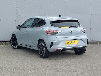Used Renault Clio 2024 for sale - 78957383: Photo
