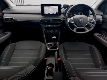 Used Dacia Sandero 2022 for sale - 76165841: Photo 2