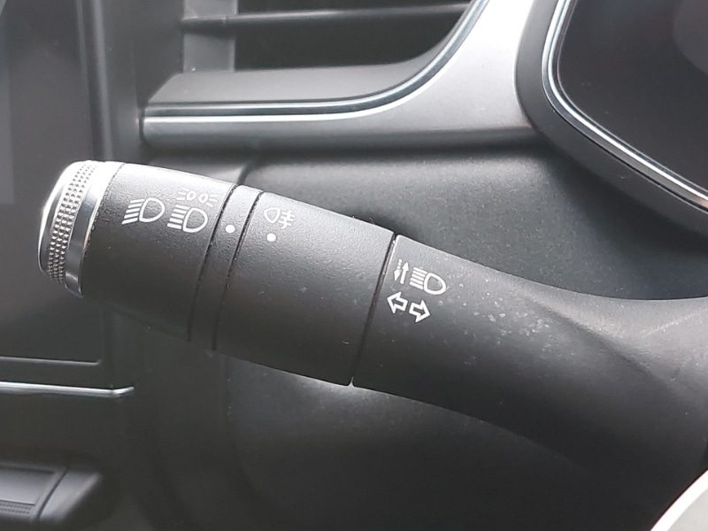 Used Renault Captur 2020 for sale - 77062637: Photo 16