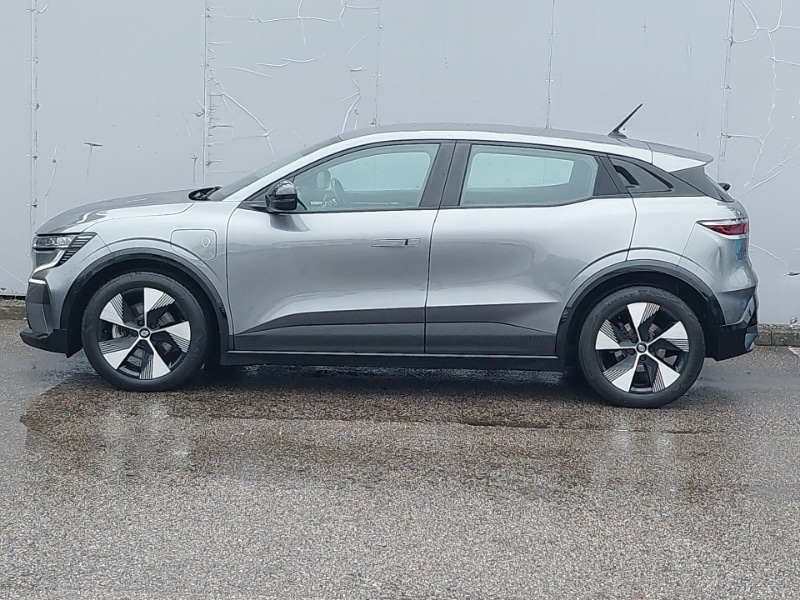 Used Renault Megane E Tech 2022 for sale - 76704791: Photo 4