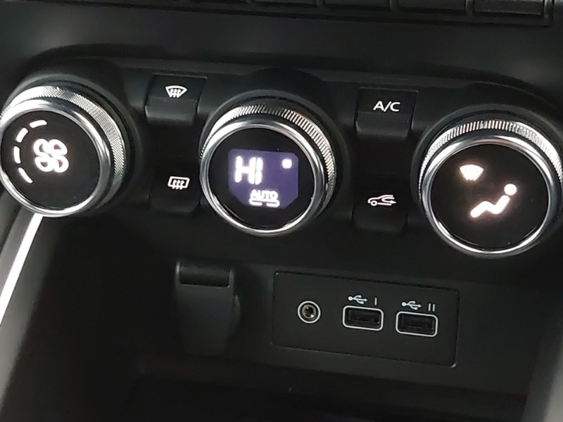 Used Renault Clio 2025 for sale - 77299592: Photo 11