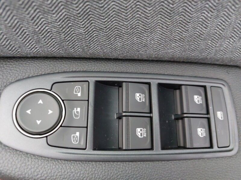 Used Renault Clio 2025 for sale - 77299592: Photo 12