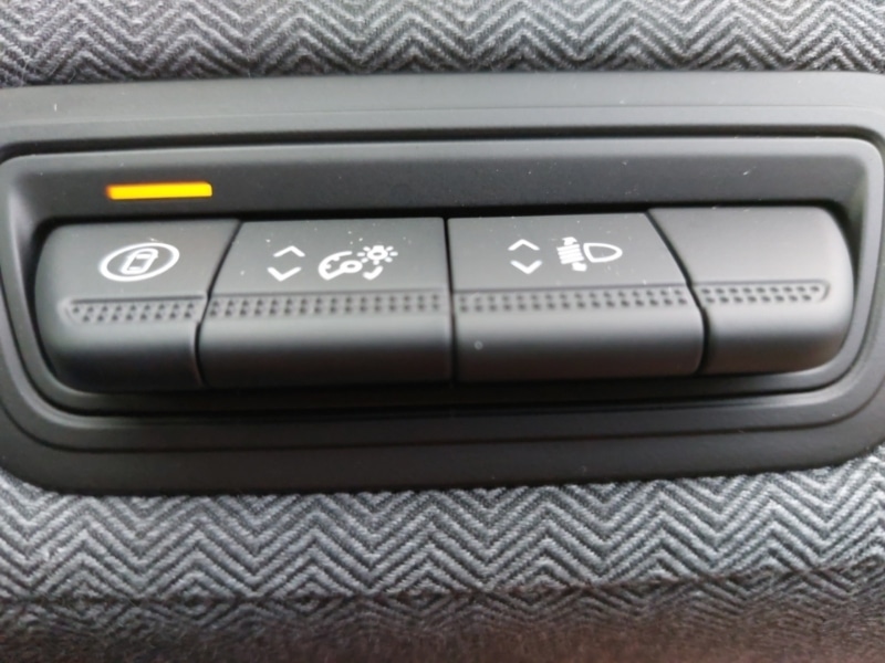 Used Renault Clio 2025 for sale - 77299592: Photo 13