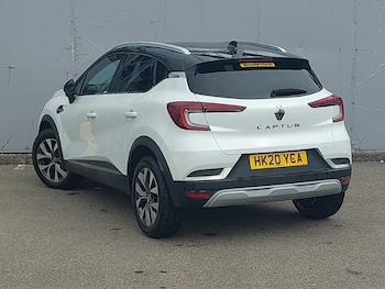 Used Renault Captur 2020 for sale - 78252940: Photo