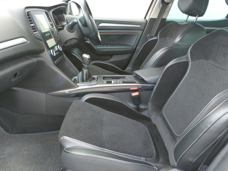 Used Renault Megane 2017 for sale - 77252132: Photo 5