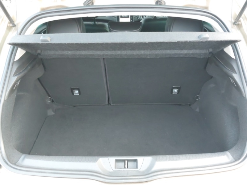 Used Renault Megane 2017 for sale - 77252132: Photo 8