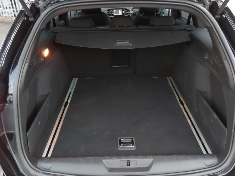 Used Peugeot 308 2019 for sale - 77265193: Photo 8