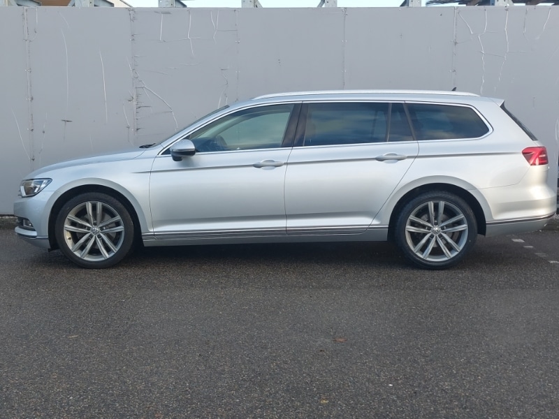 Used Volkswagen Passat 2017 for sale - 76779817: Photo 4