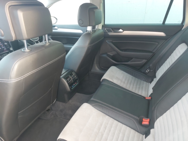 Used Volkswagen Passat 2017 for sale - 76779817: Photo 6