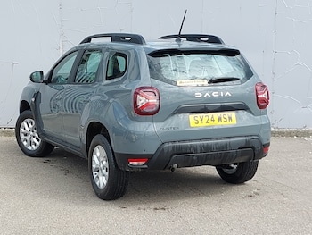 Used Dacia Duster 2024 for sale - 78498431: Photo