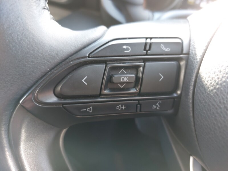 Used Toyota Yaris 2021 for sale - 77908009: Photo 14