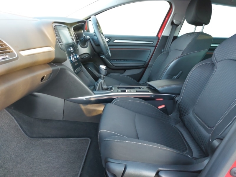 Used Renault Megane 2019 for sale - 77184008: Photo 5