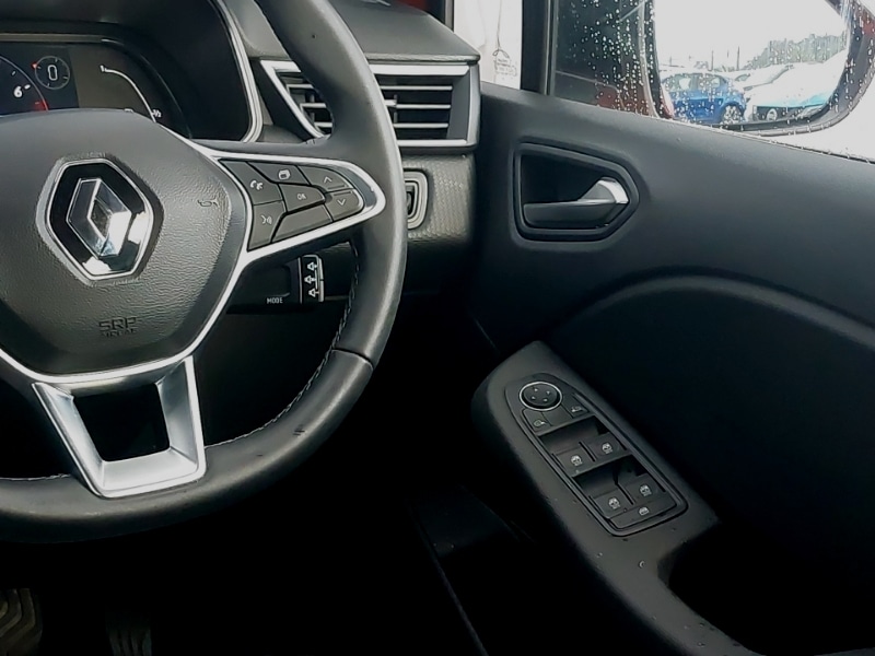 Used Renault Clio 2023 for sale - 76331793: Photo 11