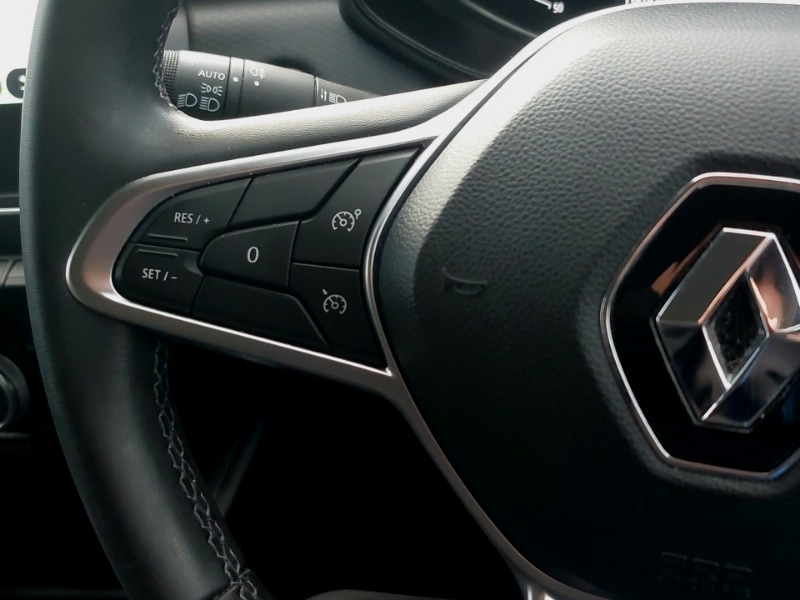 Used Renault Clio 2023 for sale - 76331793: Photo 13