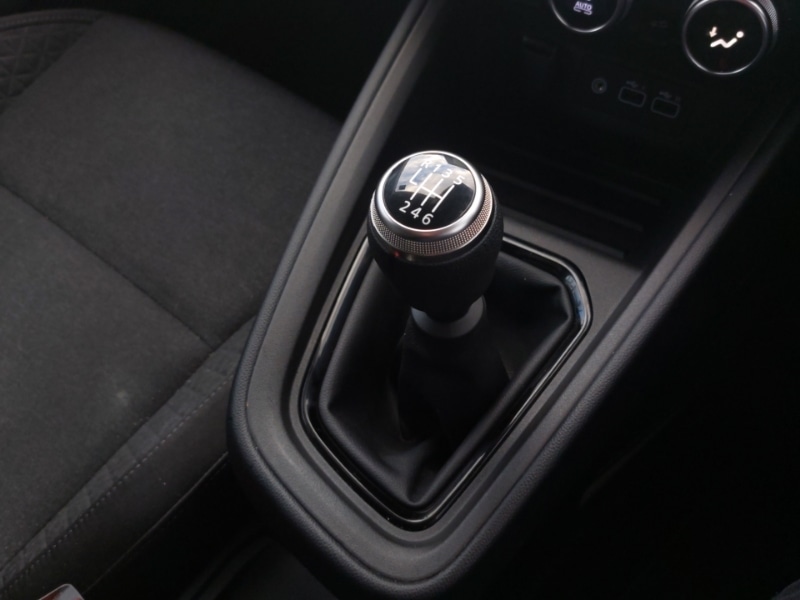 Used Renault Clio 2023 for sale - 76331793: Photo 17