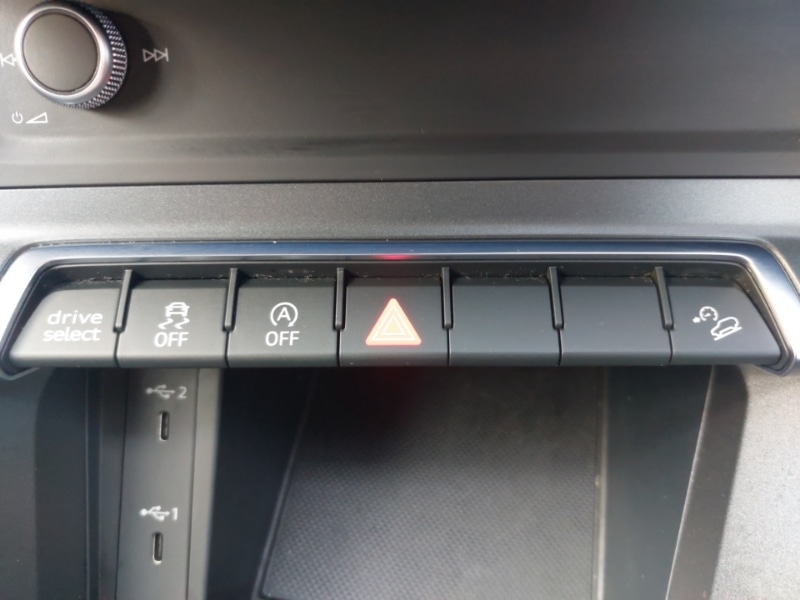 Used Audi Q3 2021 for sale - 77964060: Photo 17