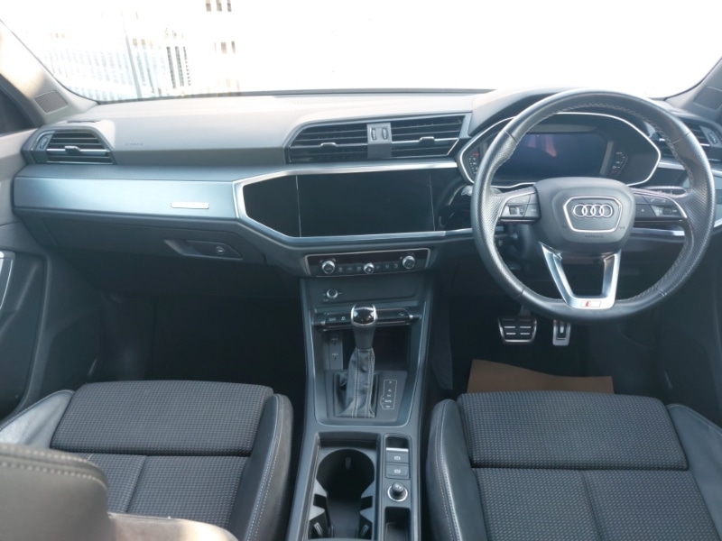 Used Audi Q3 2021 for sale - 77964060: Photo 2