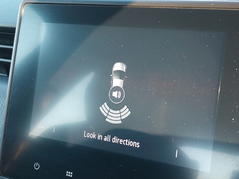 Used Renault Clio 2022 for sale - 76925252: Photo 11