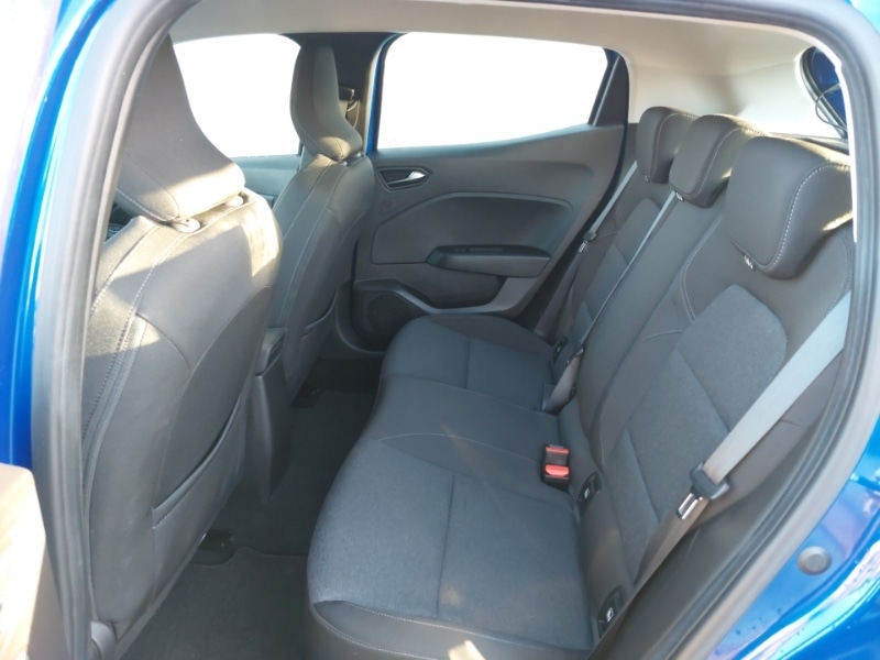 Used Renault Clio 2022 for sale - 76925252: Photo 6