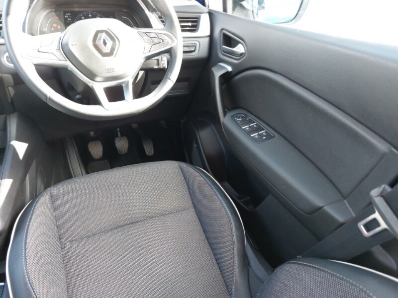 Used Renault Captur 2022 for sale - 77816356: Photo 11