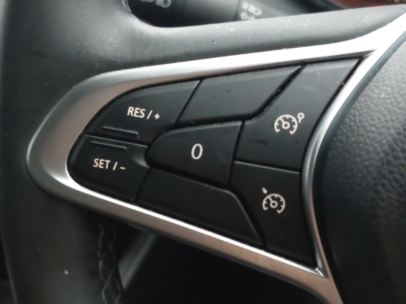 Used Renault Clio 2021 for sale - 77028467: Photo 13