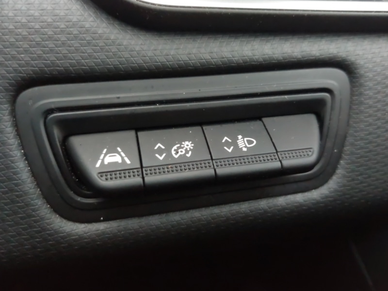 Used Renault Clio 2021 for sale - 77028467: Photo 18