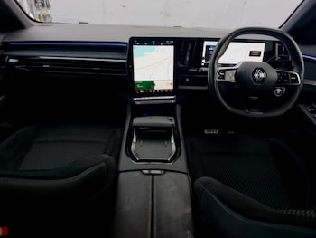 Used Renault Austral 2023 for sale - 76579261: Photo