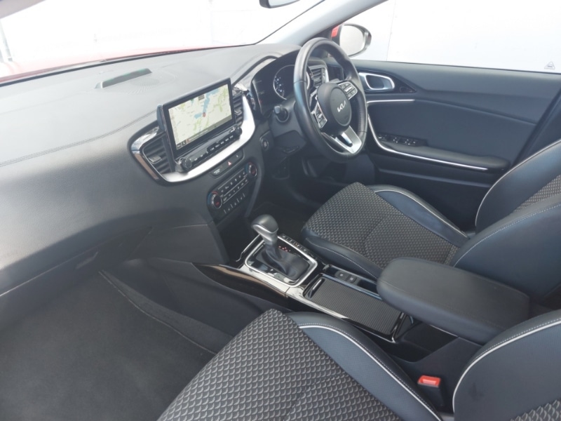 Used Kia XCeed 2023 for sale - 76052180: Photo 5