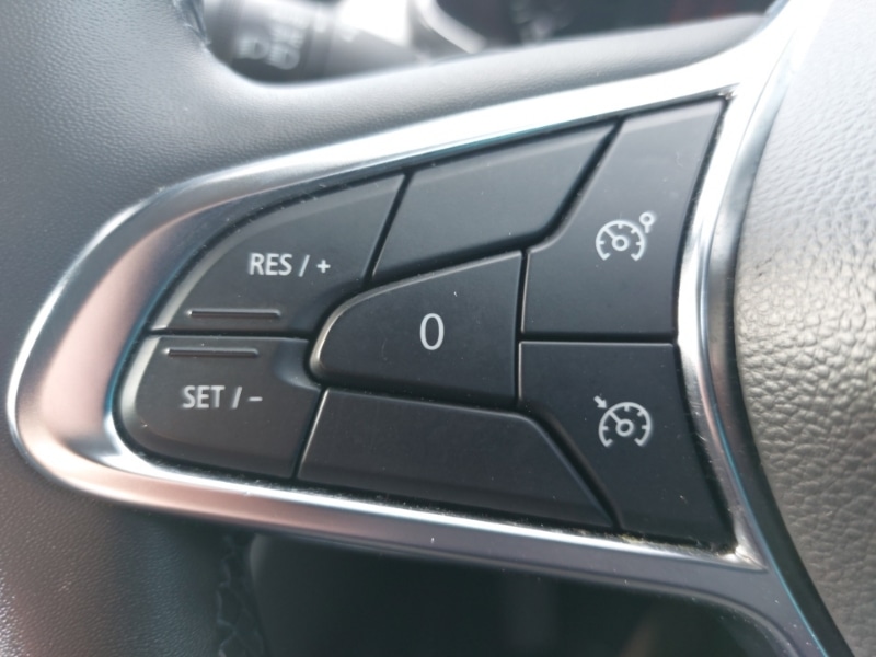 Used Renault Captur 2022 for sale - 77651993: Photo 15