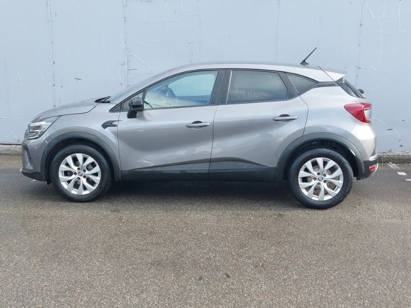 Used Renault Captur 2022 for sale - 77651993: Photo 4