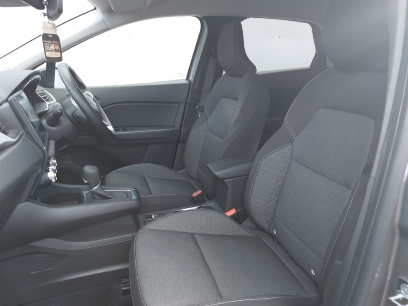 Used Renault Captur 2022 for sale - 77651993: Photo 5