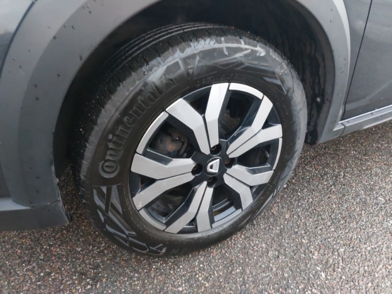 Used Dacia Sandero Stepway 2022 for sale - 77105478: Photo 9