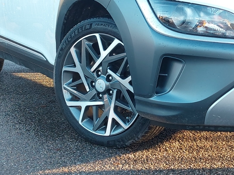 Used Hyundai KONA 2023 for sale - 77114739: Photo 9