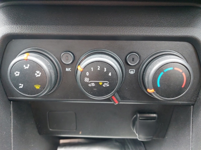 Used Dacia Sandero 2022 for sale - 76294328: Photo 12