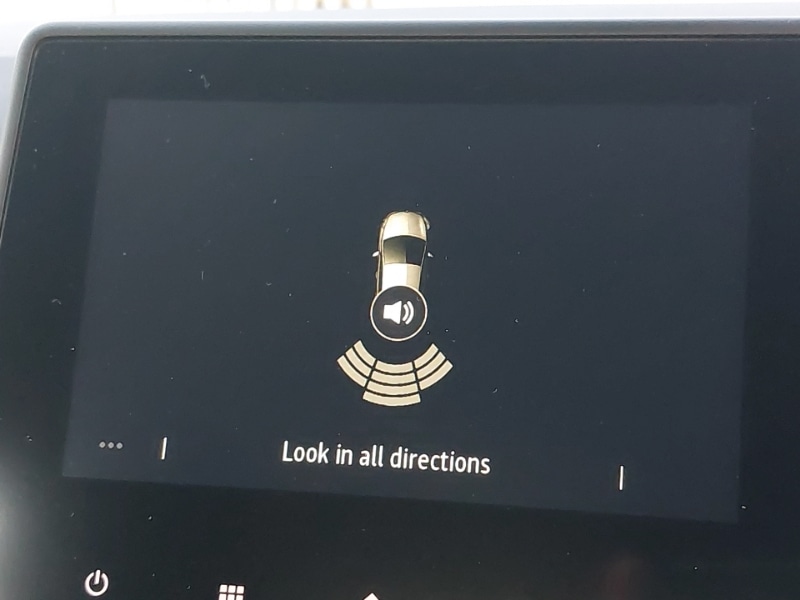 Used Renault Clio 2023 for sale - 76970591: Photo 11