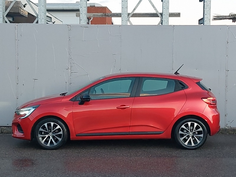 Used Renault Clio 2023 for sale - 76970591: Photo 4