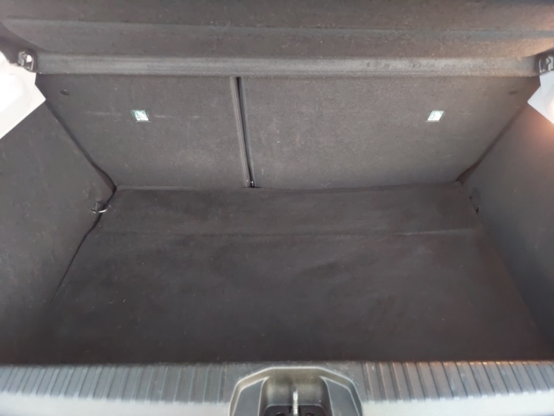 Used Renault Clio 2023 for sale - 76970591: Photo 8