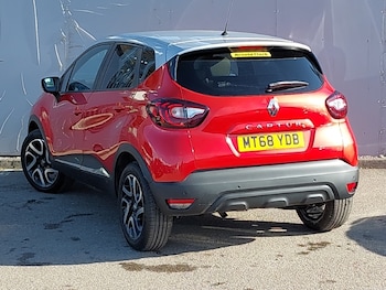 Used Renault Captur 2018 for sale - 77716824: Photo