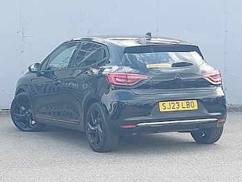 Used Renault Clio 2023 for sale - 75526145: Photo