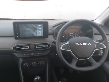 Used Dacia Sandero 2023 for sale - 76135023: Photo 2
