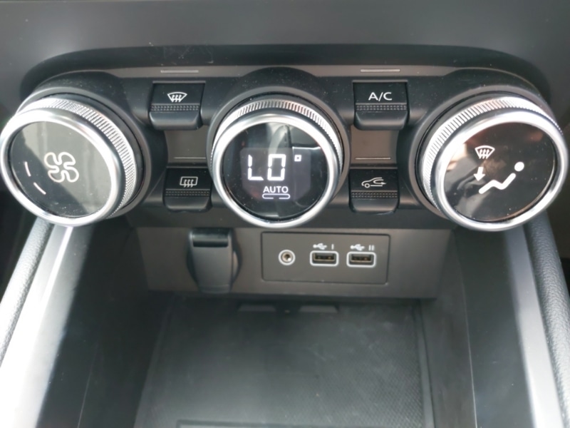 Used Renault Clio 2025 for sale - 78164279: Photo 17