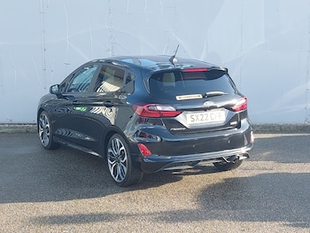 Used Ford Fiesta 2022 for sale - 76465059: Photo