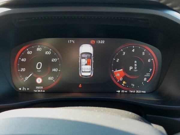Used Volvo XC40 2019 for sale - 76238094: Photo 12
