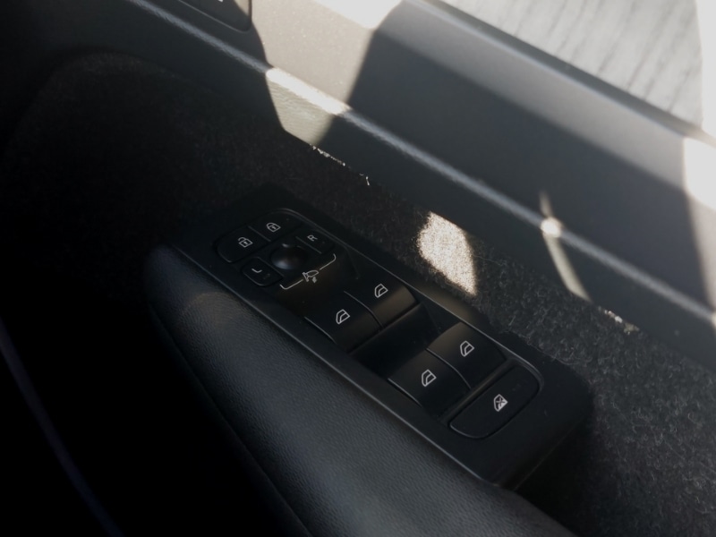 Used Volvo XC40 2019 for sale - 76238094: Photo 18