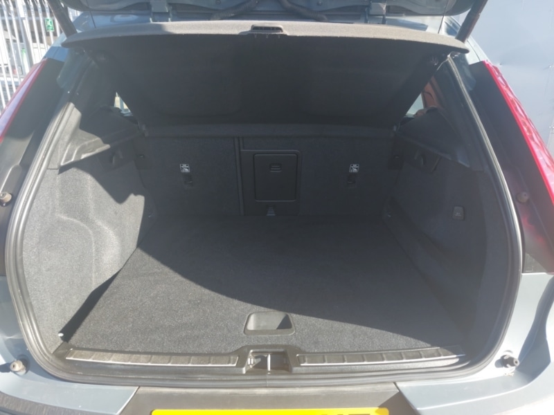 Used Volvo XC40 2019 for sale - 76238094: Photo 8