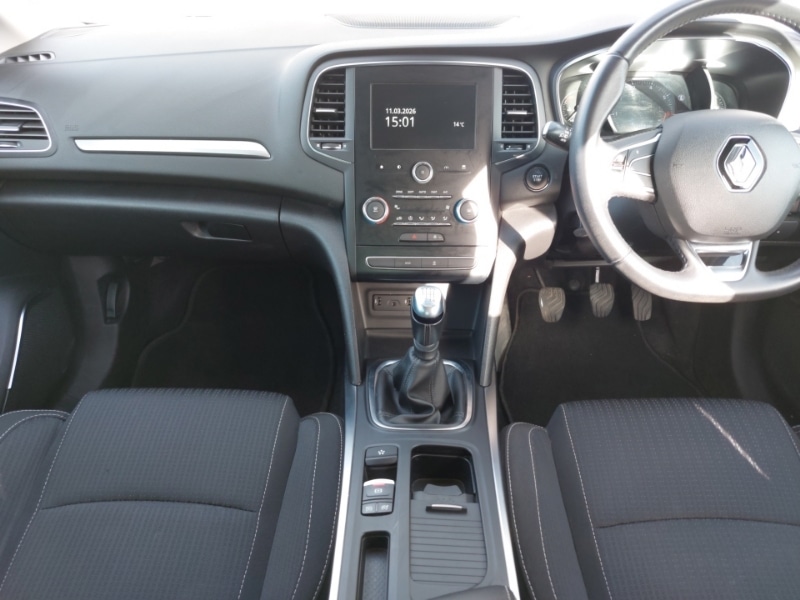 Used Renault Megane 2019 for sale - 77846831: Photo 2