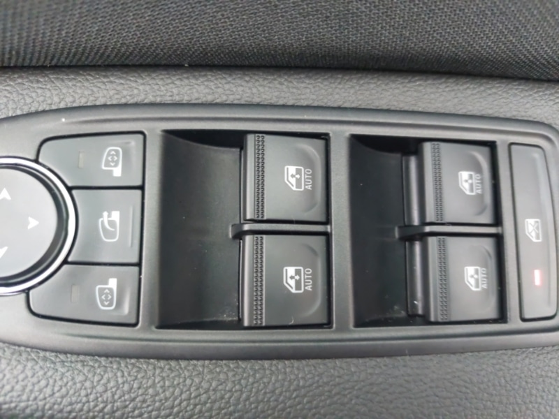 Used Renault Clio 2024 for sale - 76613956: Photo 12