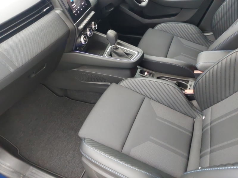 Used Renault Clio 2024 for sale - 76613956: Photo 5