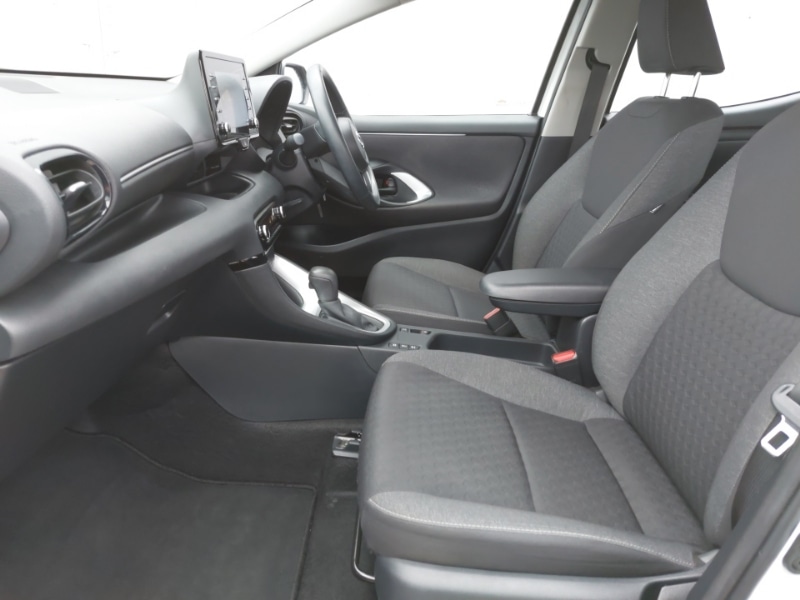 Used Toyota Yaris 2022 for sale - 77419060: Photo 5